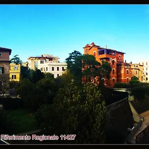  Apartment Manuela's Cozy Trastevere Italy